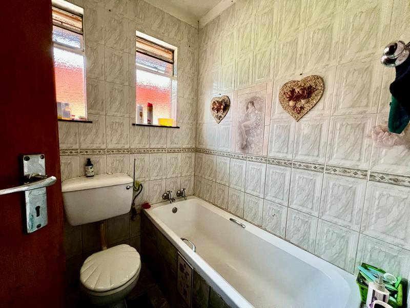 4 Bedroom Property for Sale in Kathu Northern Cape